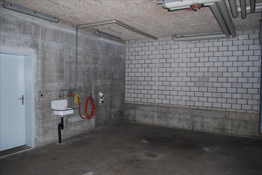 Underground slot