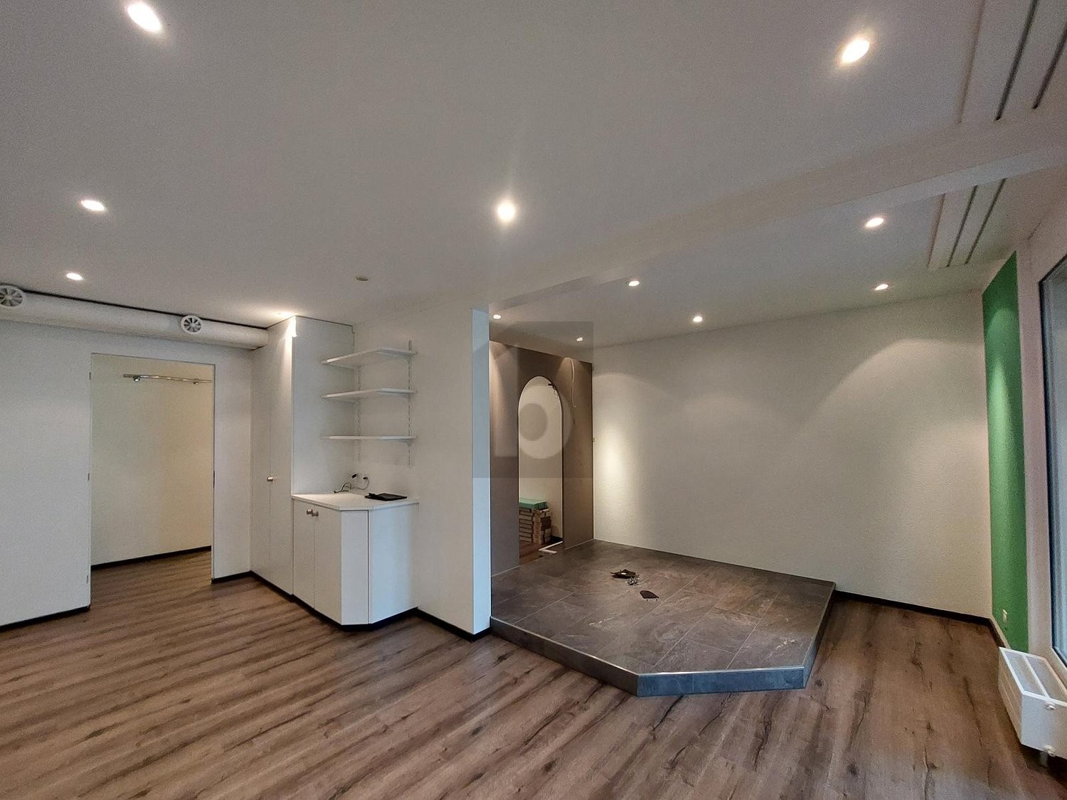 Pratique de 393m²