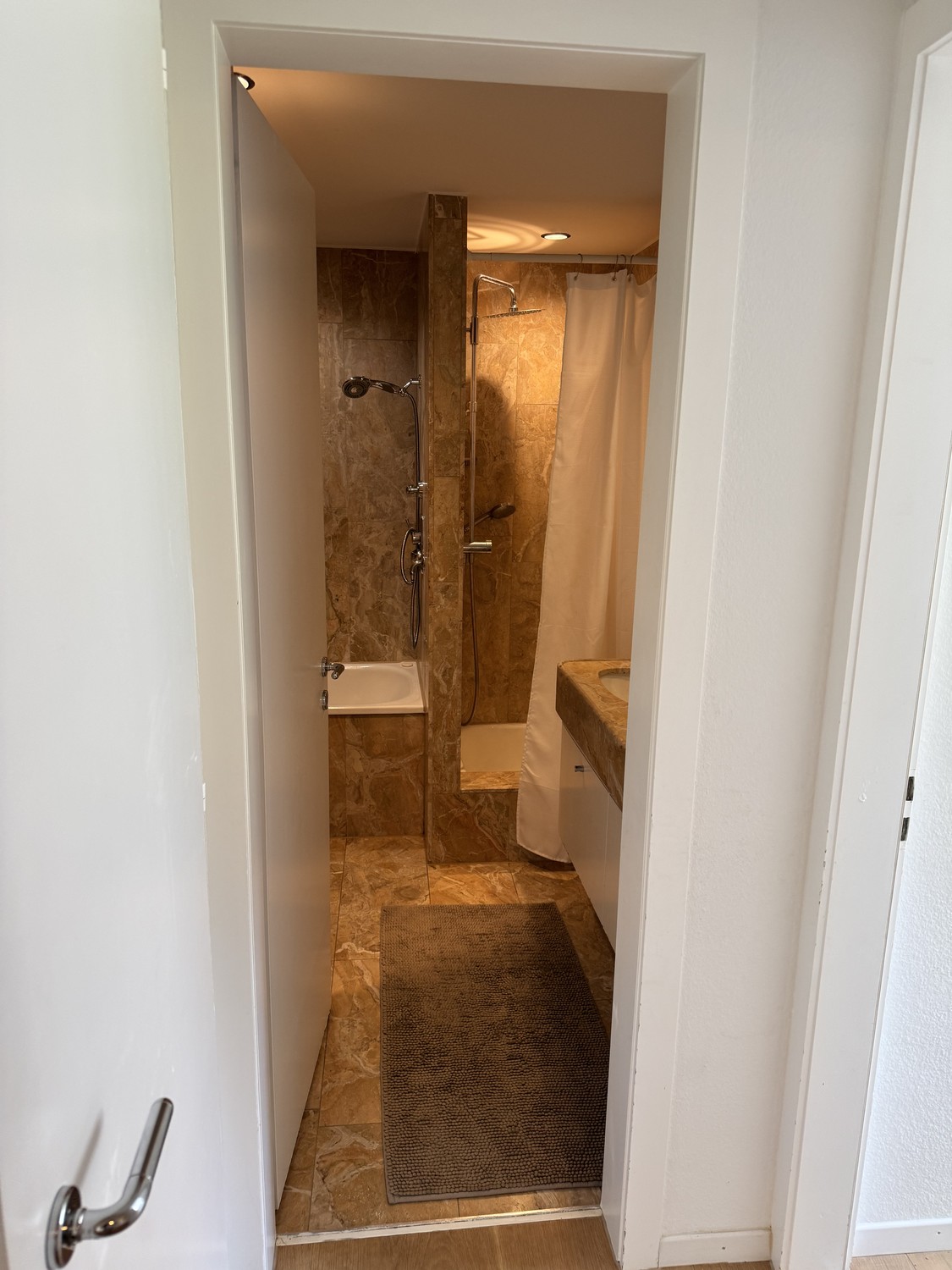 4 rooms apartment