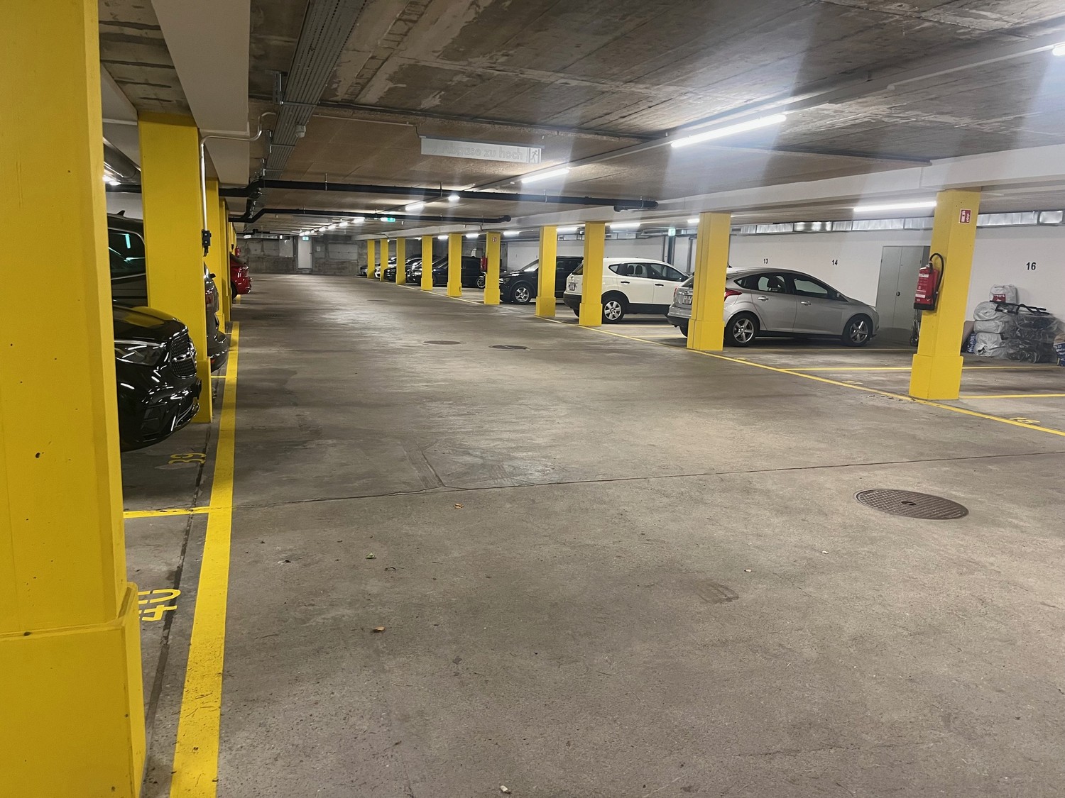 Posto auto in garage