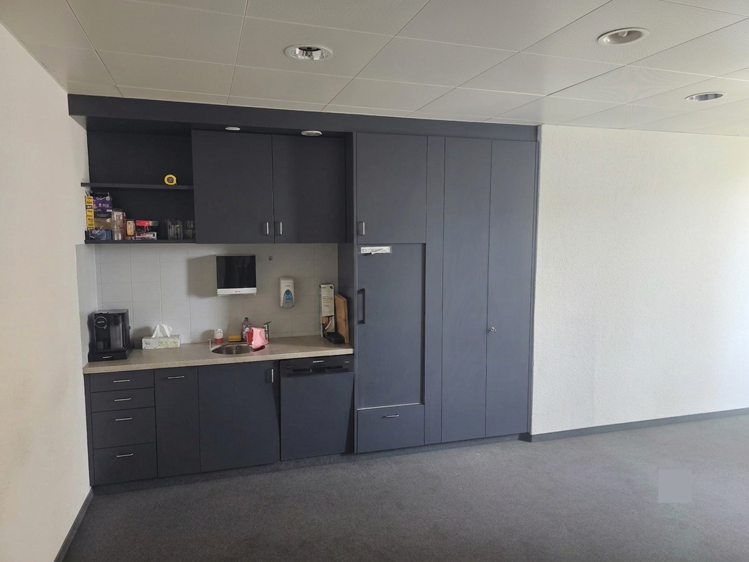 11-100m² ufficio