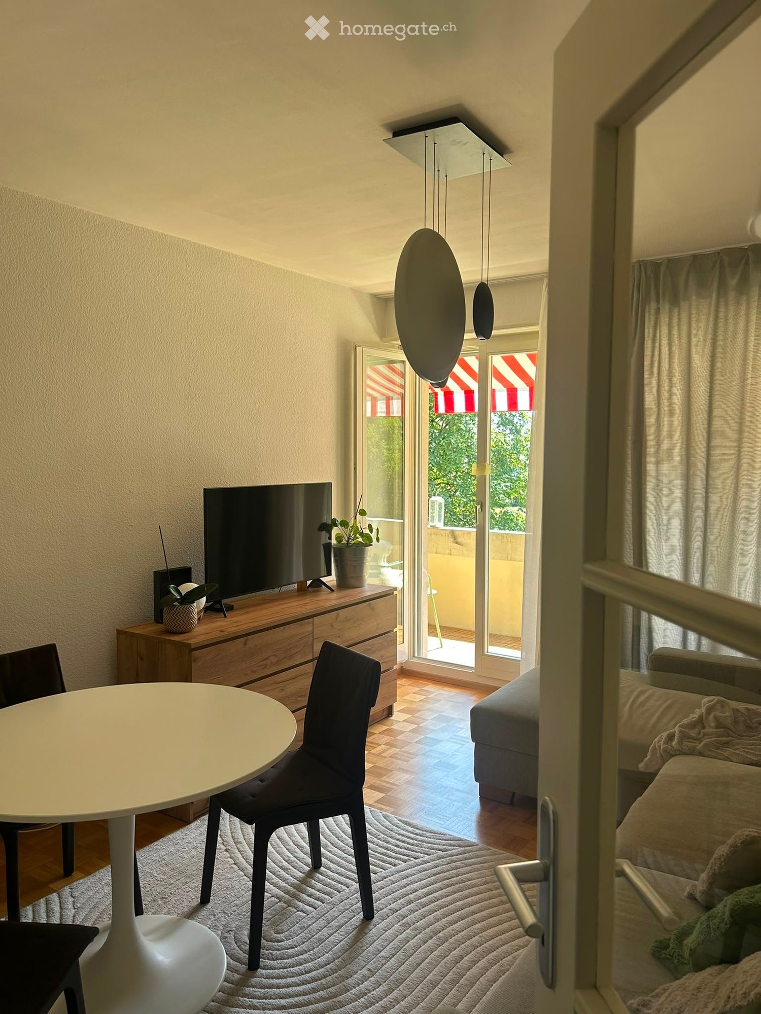 1 room single room