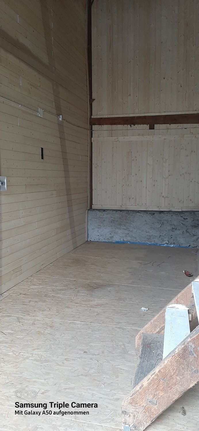 80m² commerciale