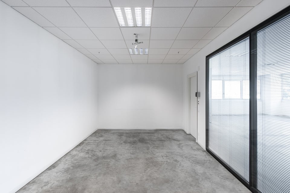 168m² office