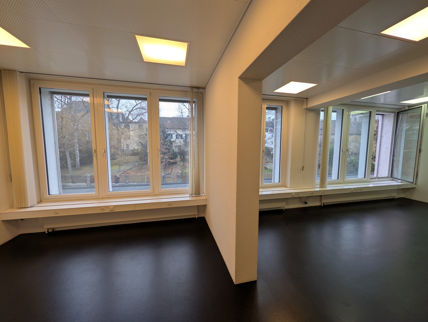 Bureau de 122m²