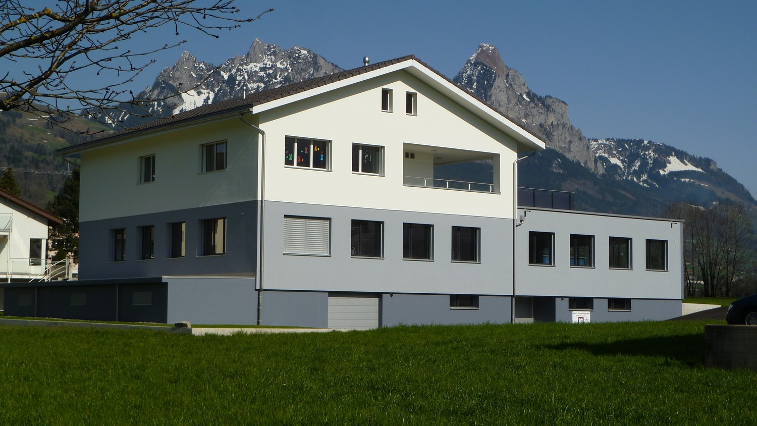 50-150m² commercial