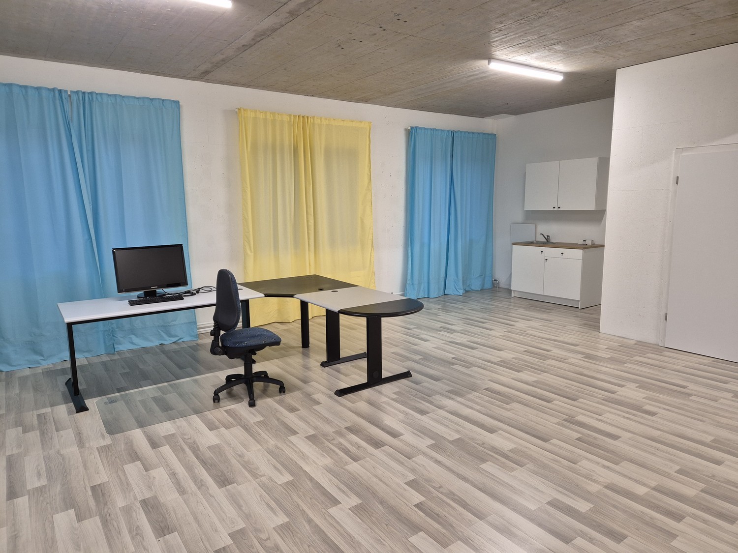 50-150m² commercial