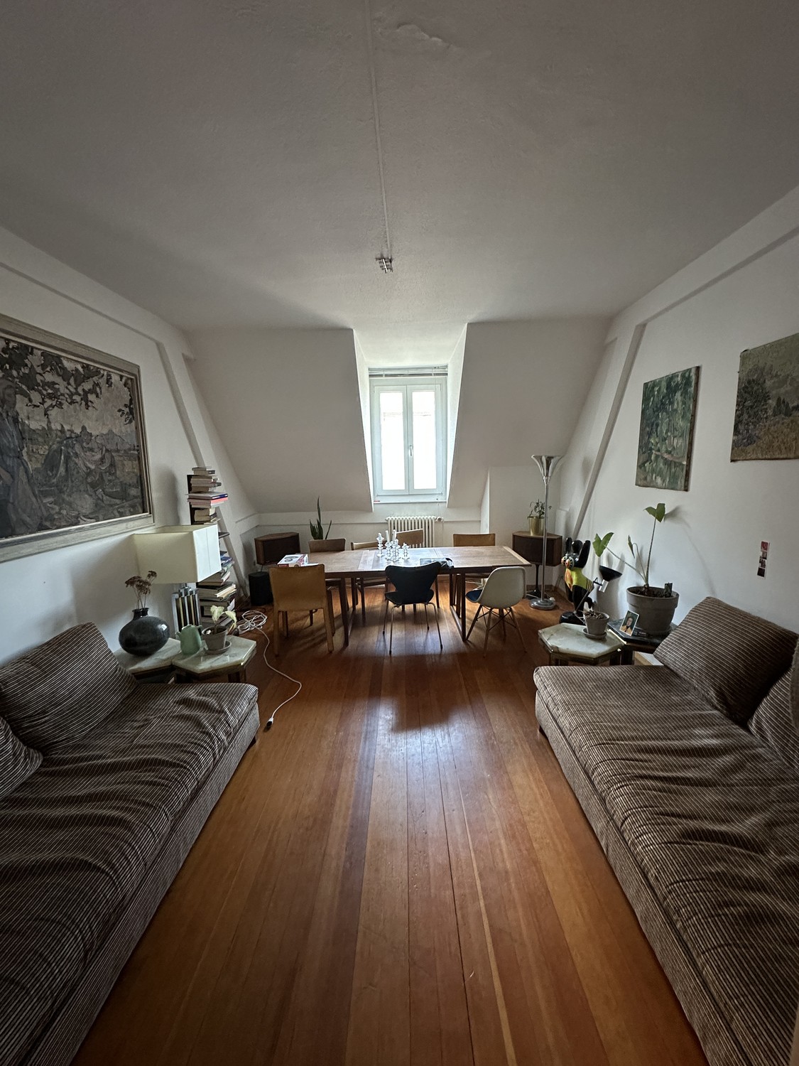 Camera in un appartamento condiviso
