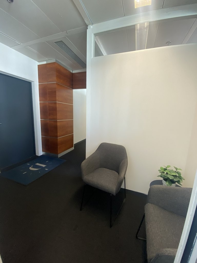 258m² office

Surface of 258 m2 at the Geneva Business Center in Lancy   
  


Located 10 minutes from the highway exit and 5 minutes on foot from the "les Esserts" tram stop 

  


The Geneva Business Center offers numerous services, including Facility Management, reception and mail service, restau