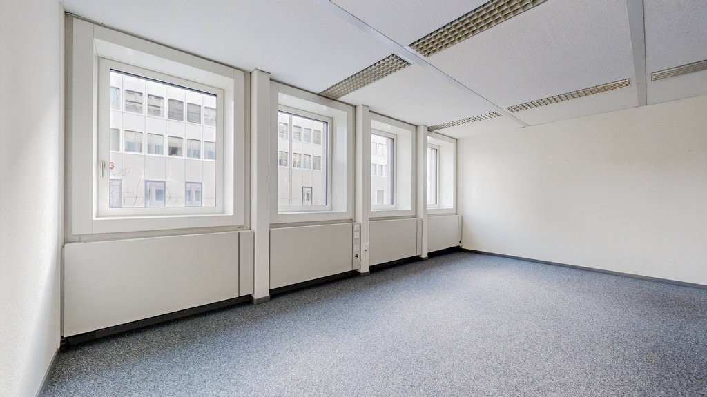 52m² office