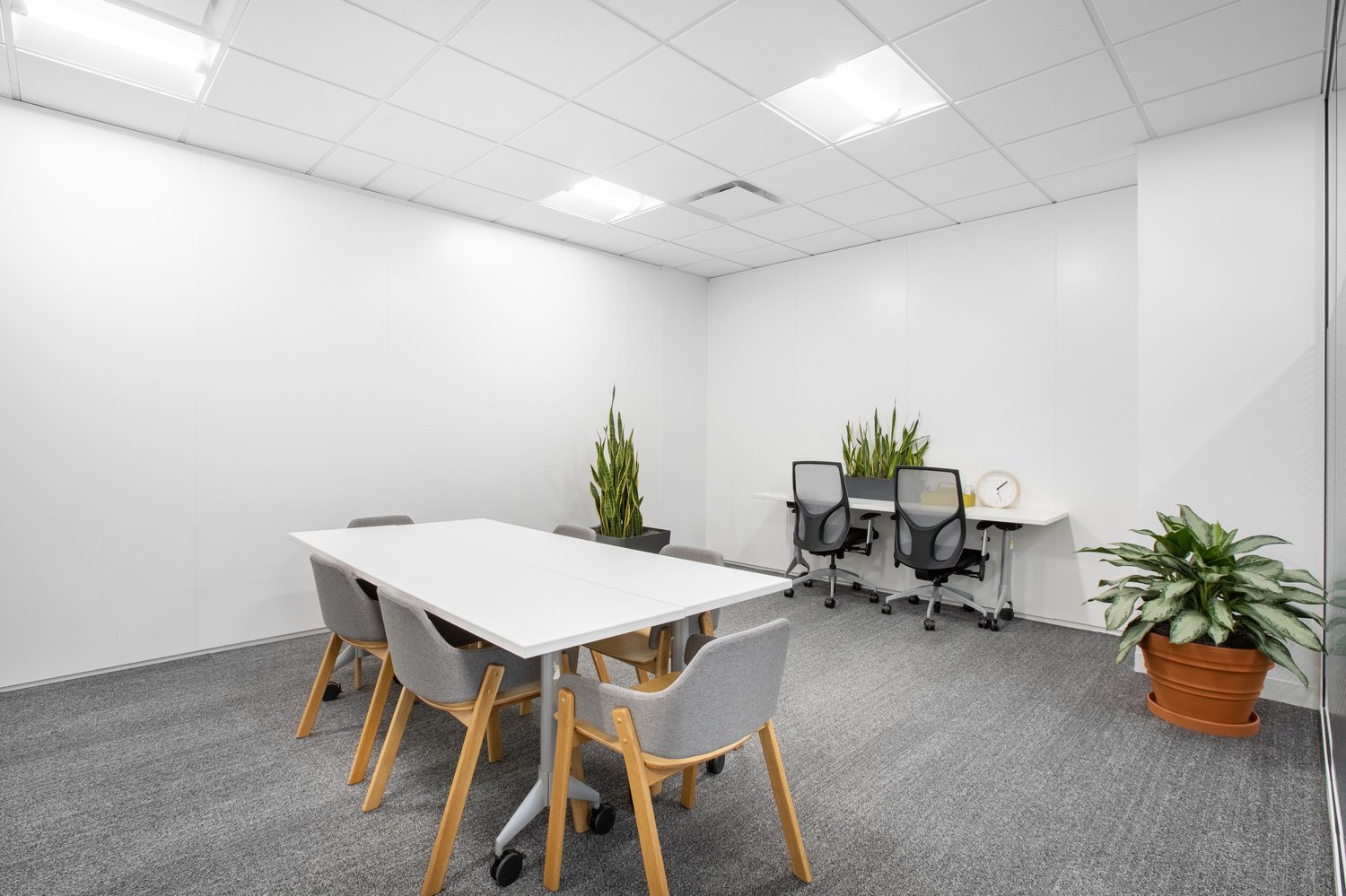 10m² office