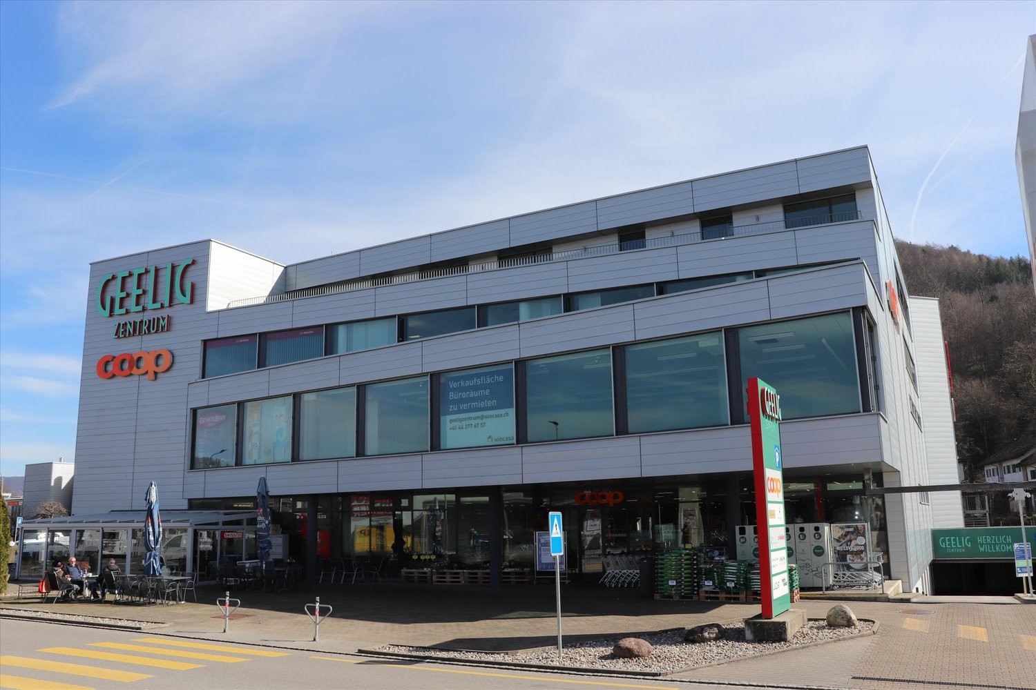 108m² office