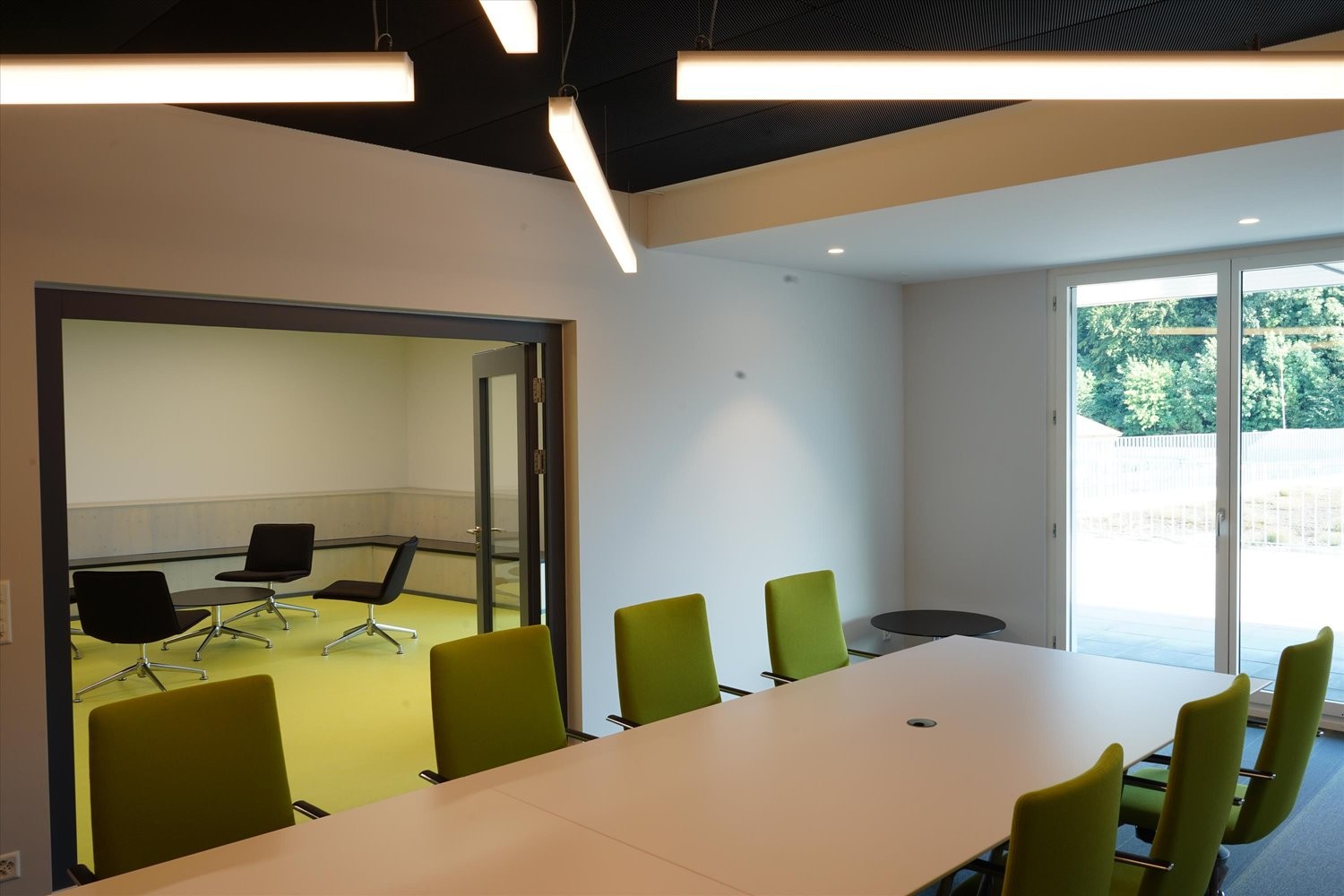 108m² office