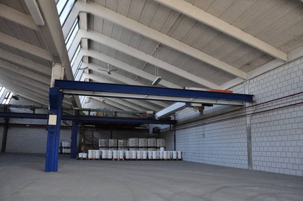1100m² commercial