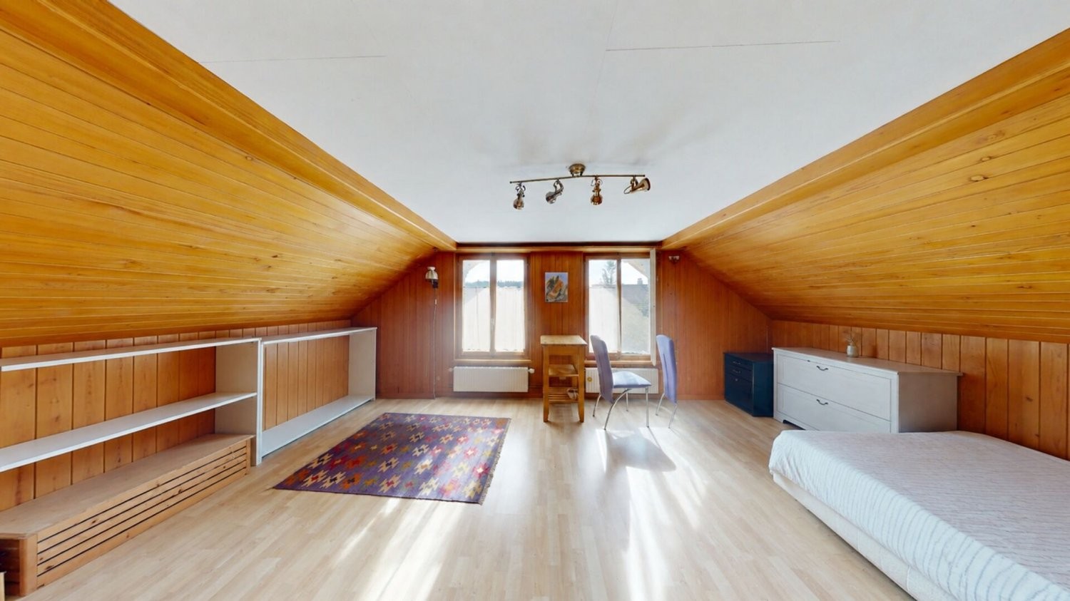 Casa multifamiliare con 10 ½ locali