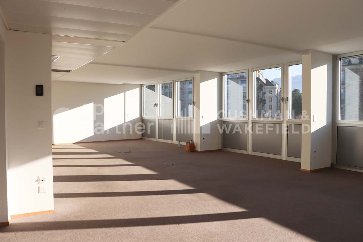 154m² Büro