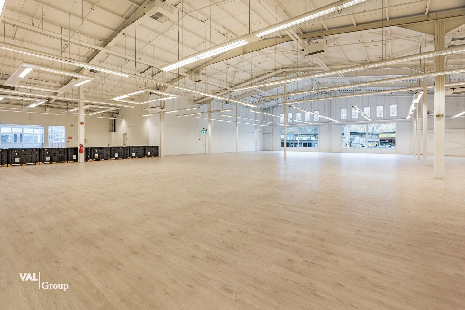 1190m² commerciale