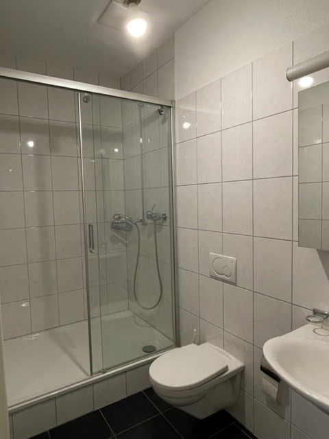225m² office