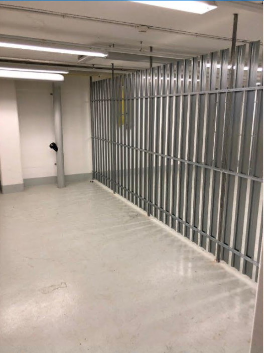 25m² commercial