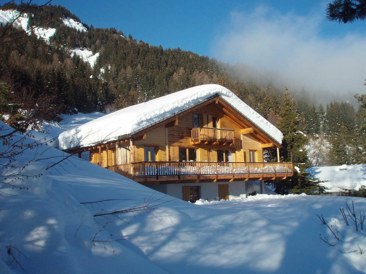 chalet con 7 locali