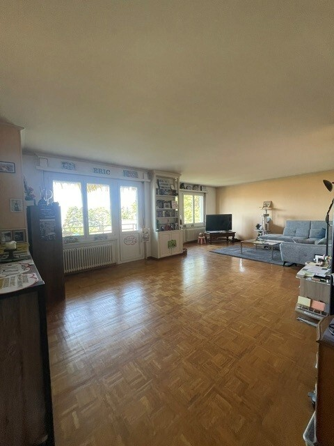 6 ½ rooms apartment