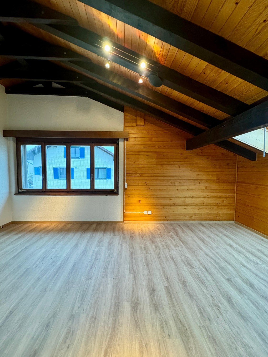 7 ½ rooms apartment