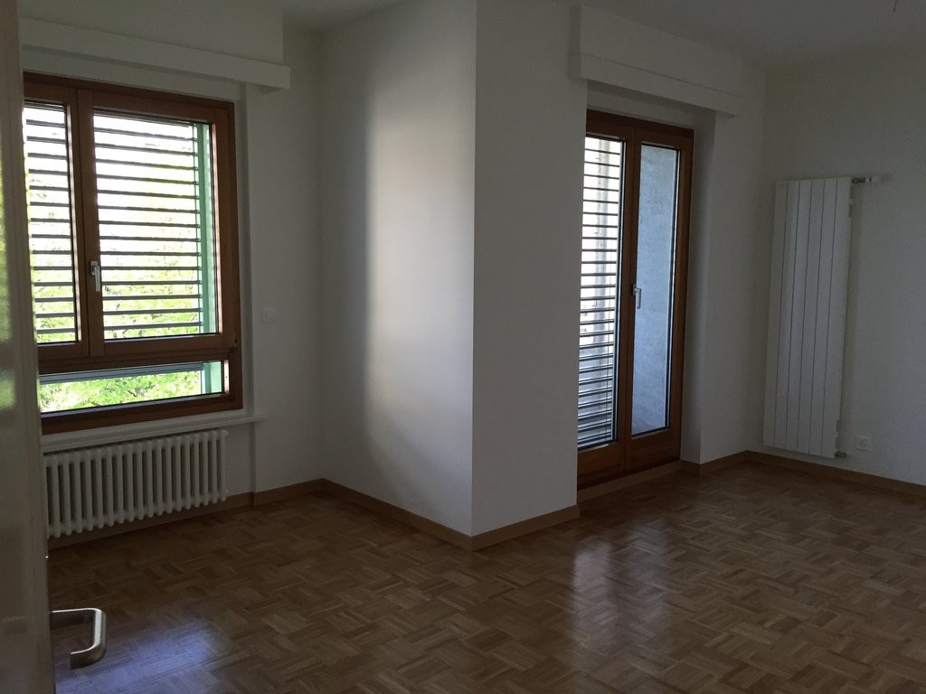 5 rooms apartment