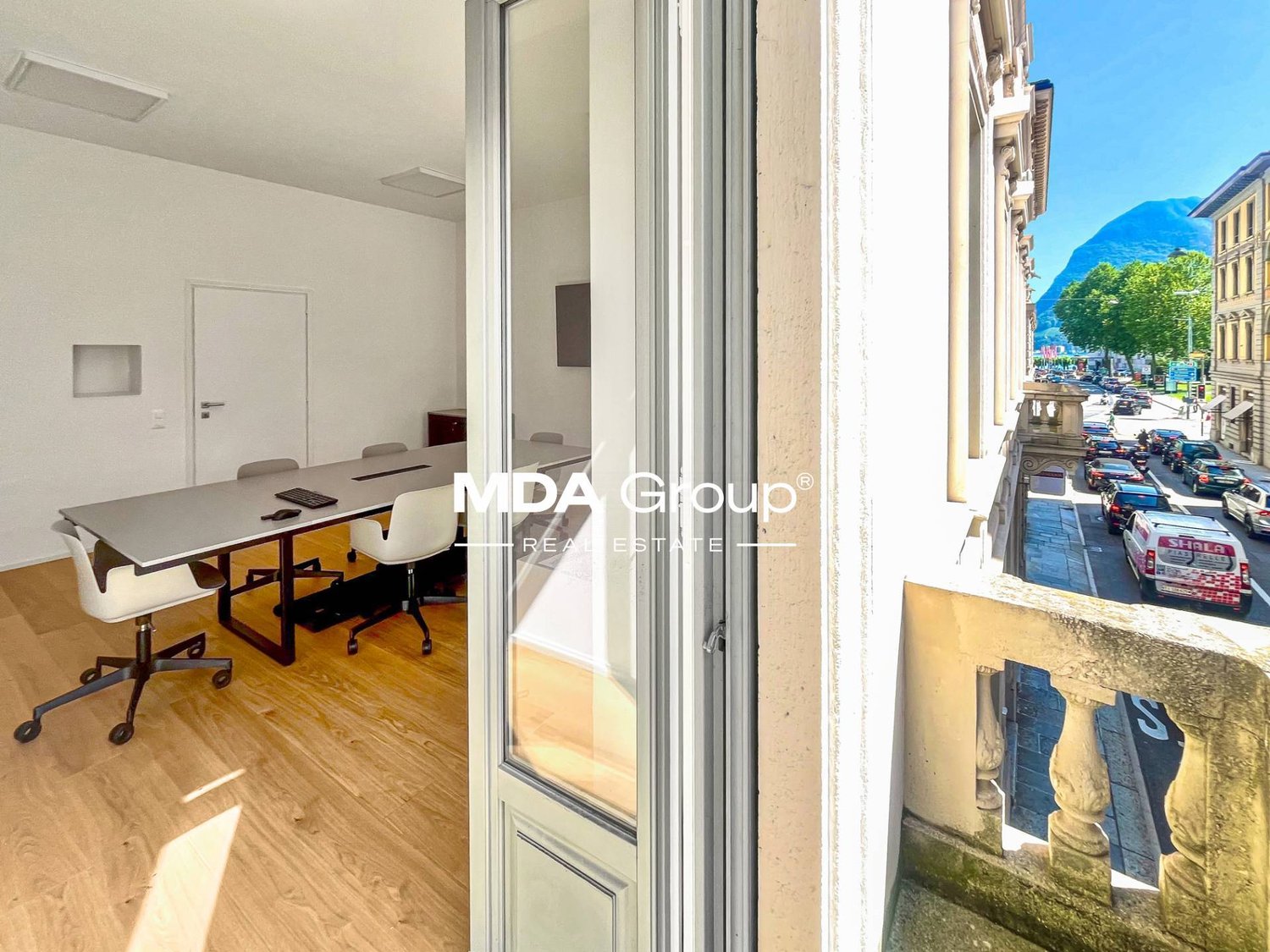145m² office