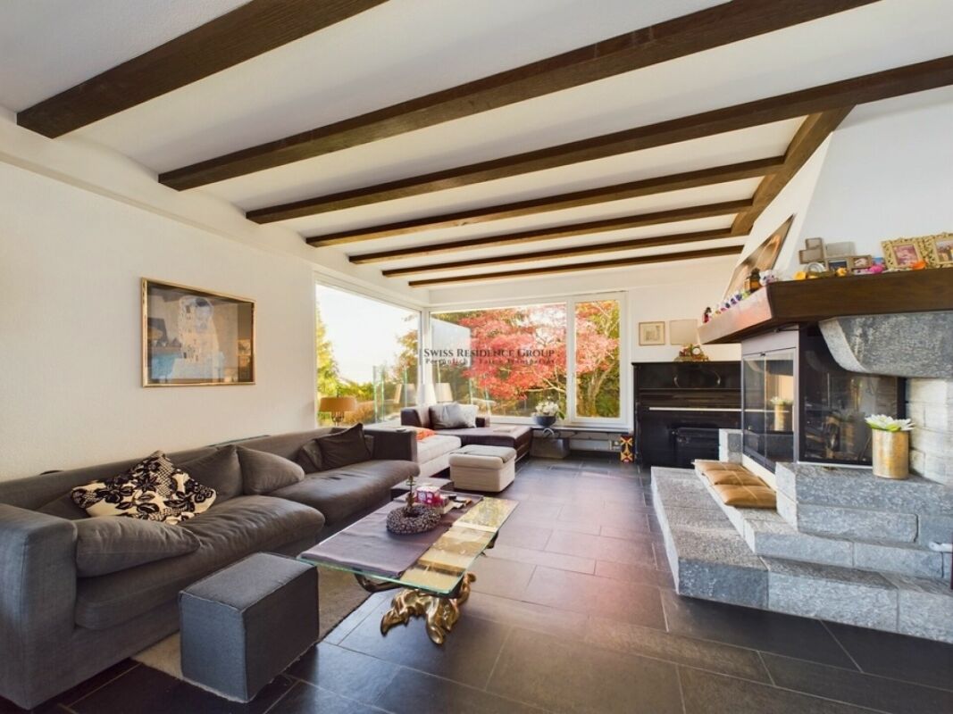 8 ½ rooms villa