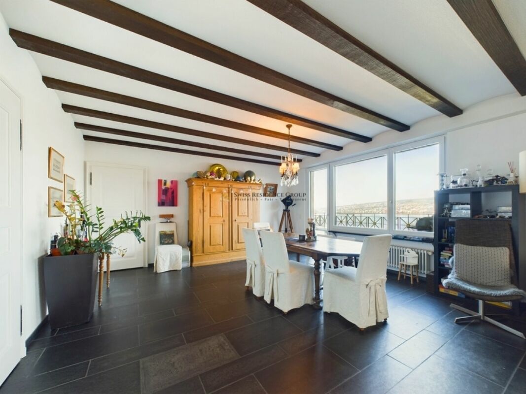 8 ½ rooms villa
