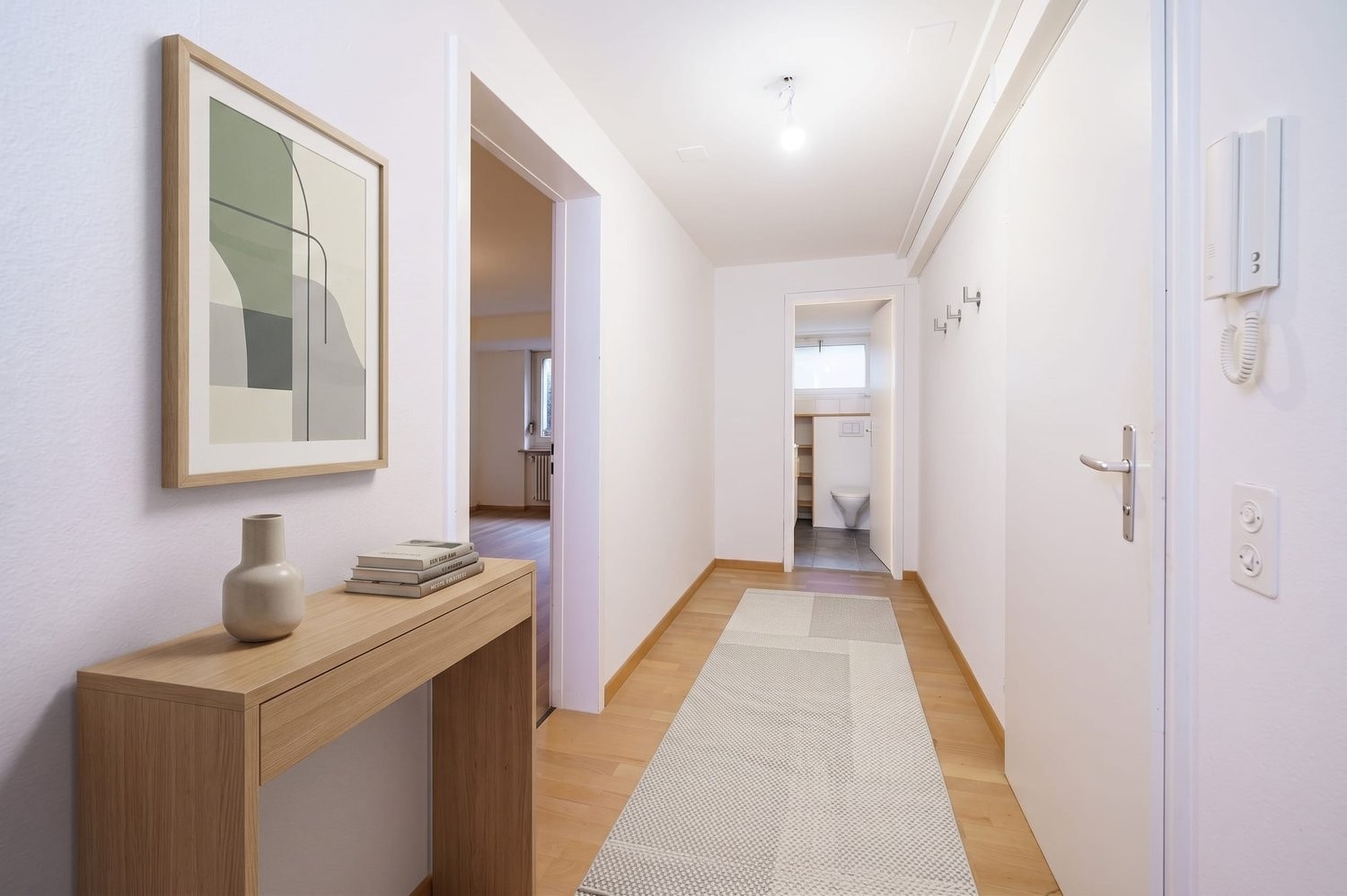 55m² office