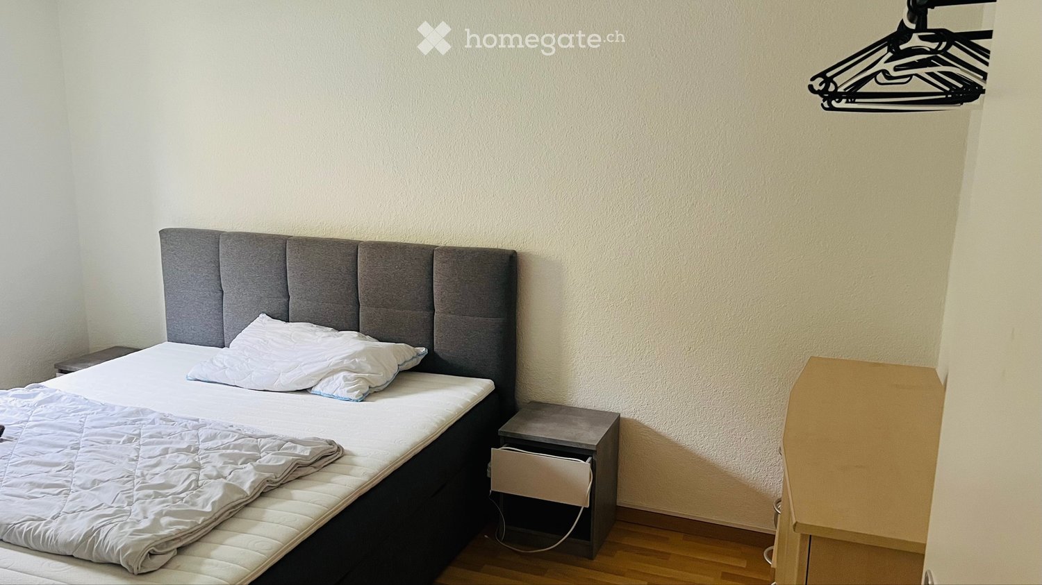 1 room single room