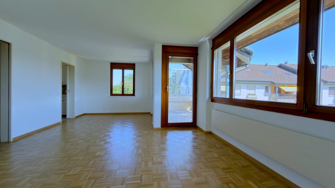 5 rooms apartment