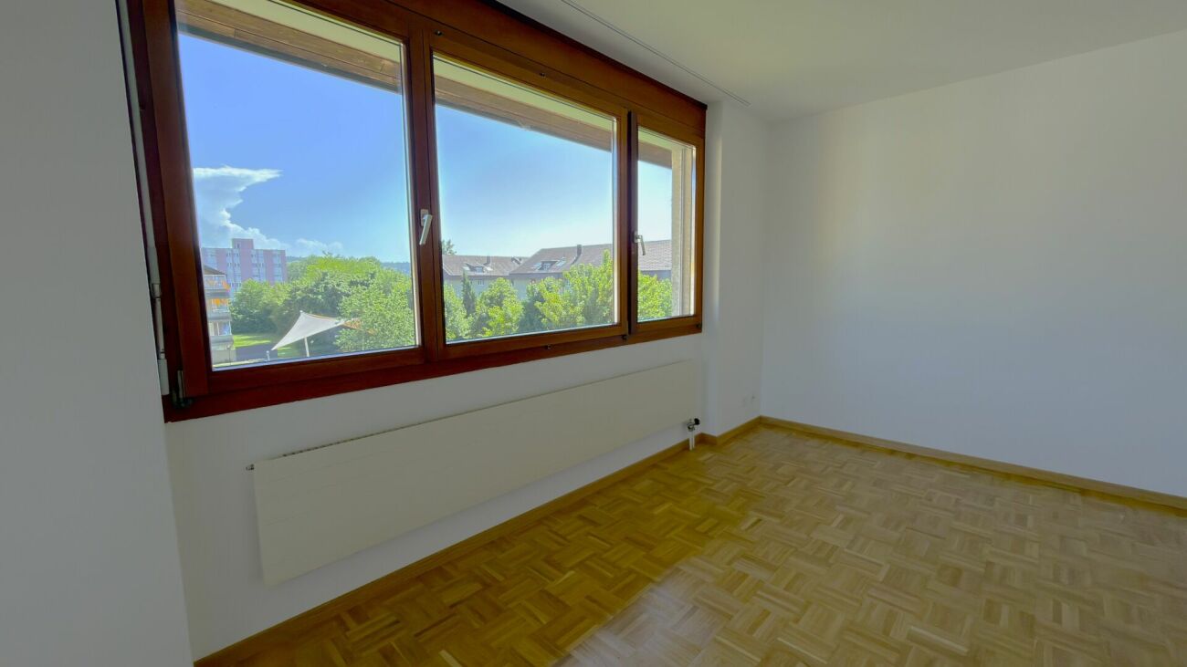 5 rooms apartment
