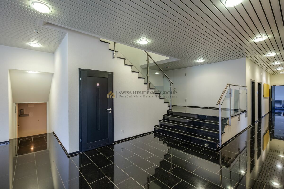 378m² commerciale