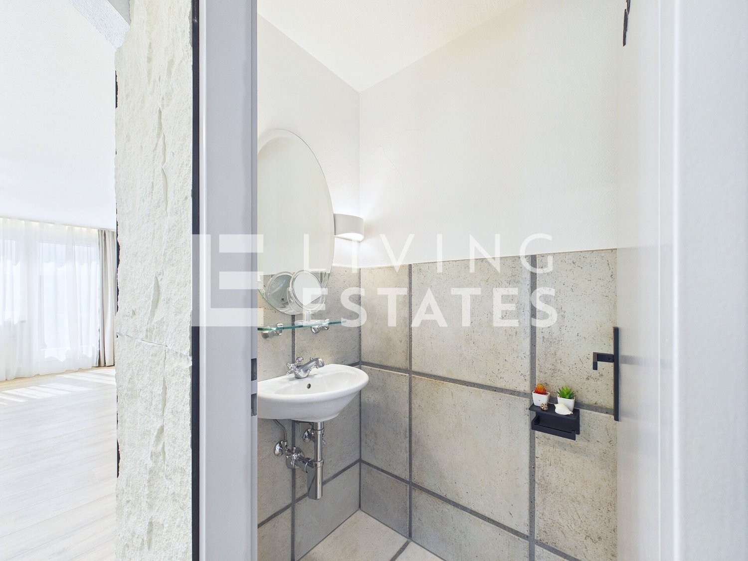 Appartamento con terrazza di 4 ½ locali