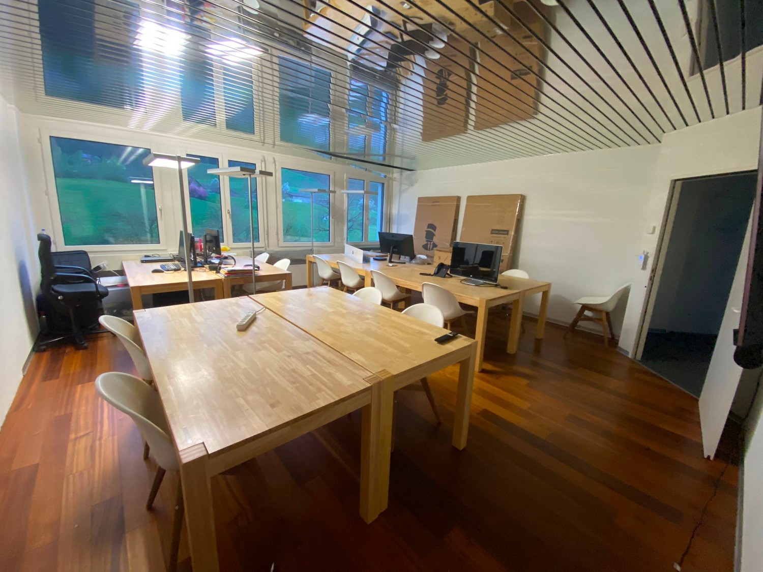 4-34m² office