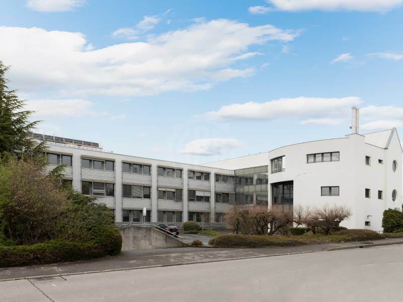Oggetto industriale di 1200m²
