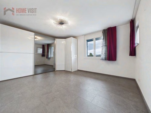 800m² commercial