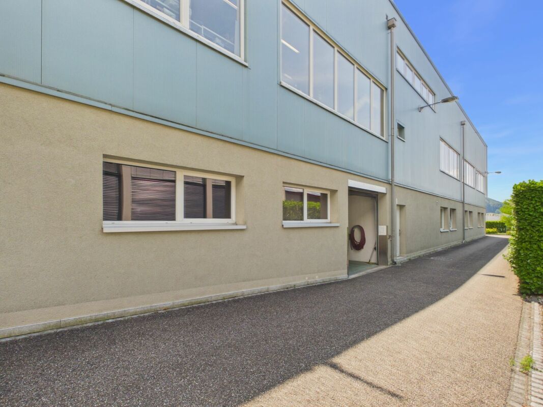 125m² commerciale