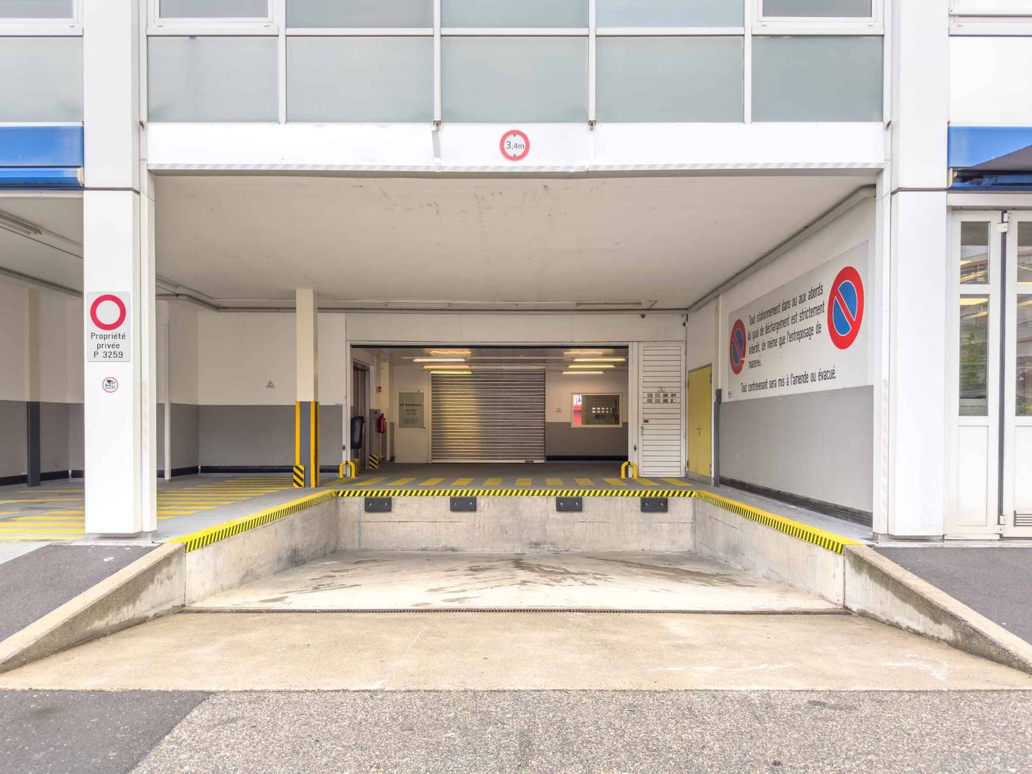 180m² commerciale
