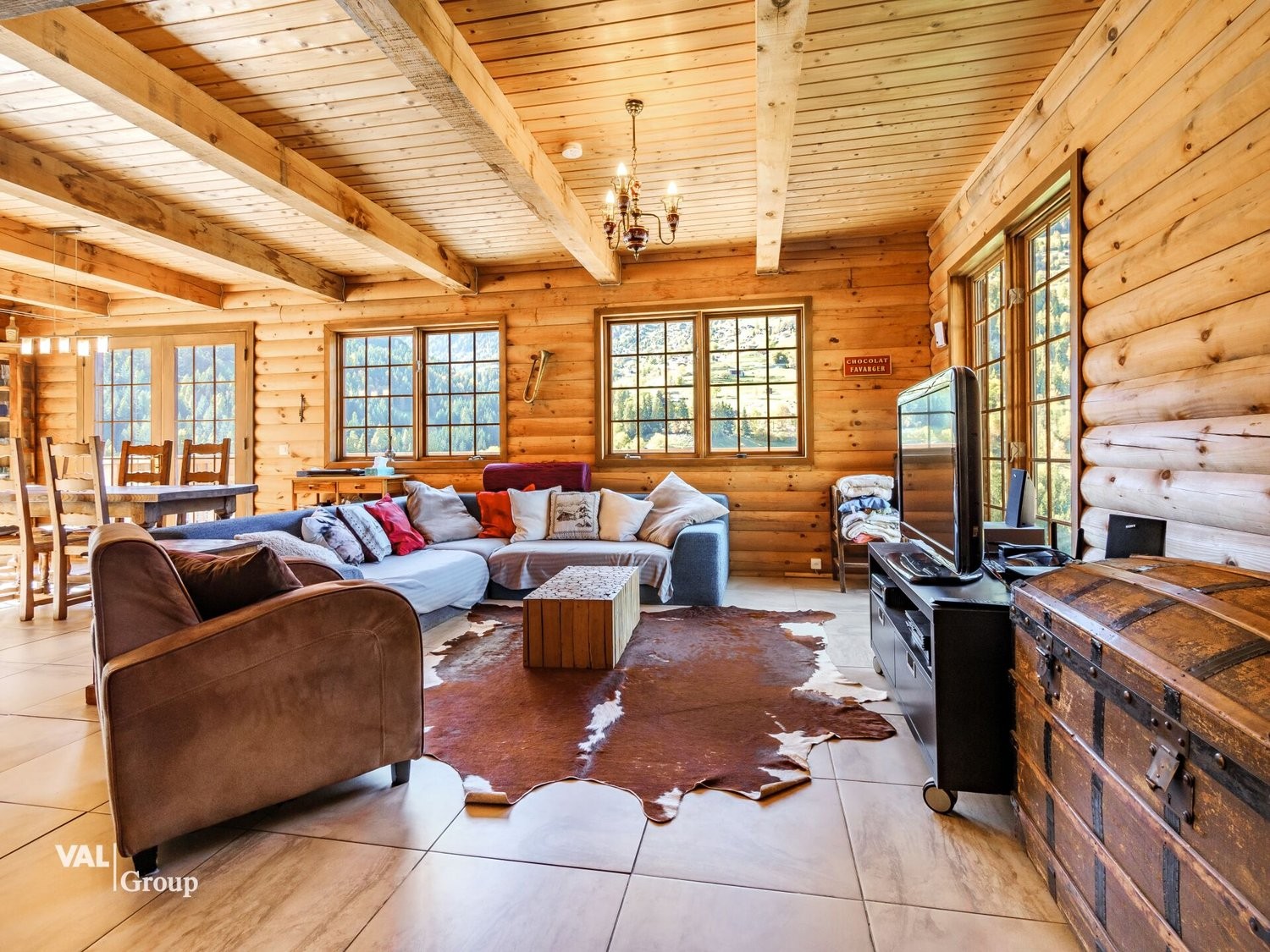 10 rooms chalet