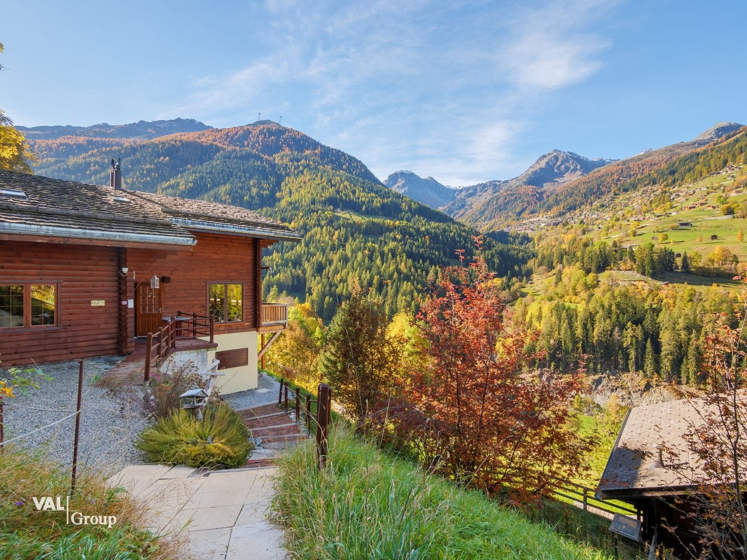 10 rooms chalet