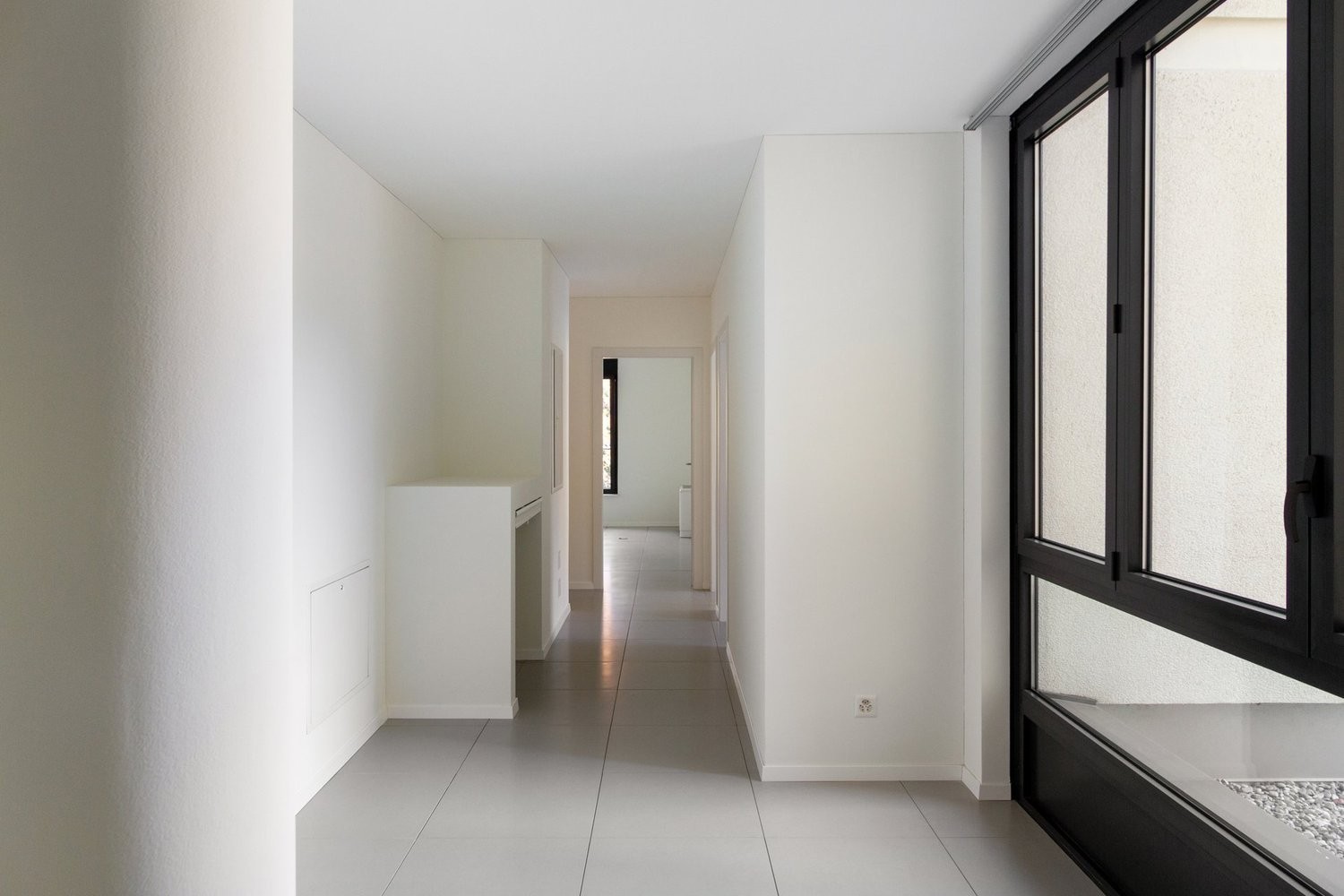 72m² office