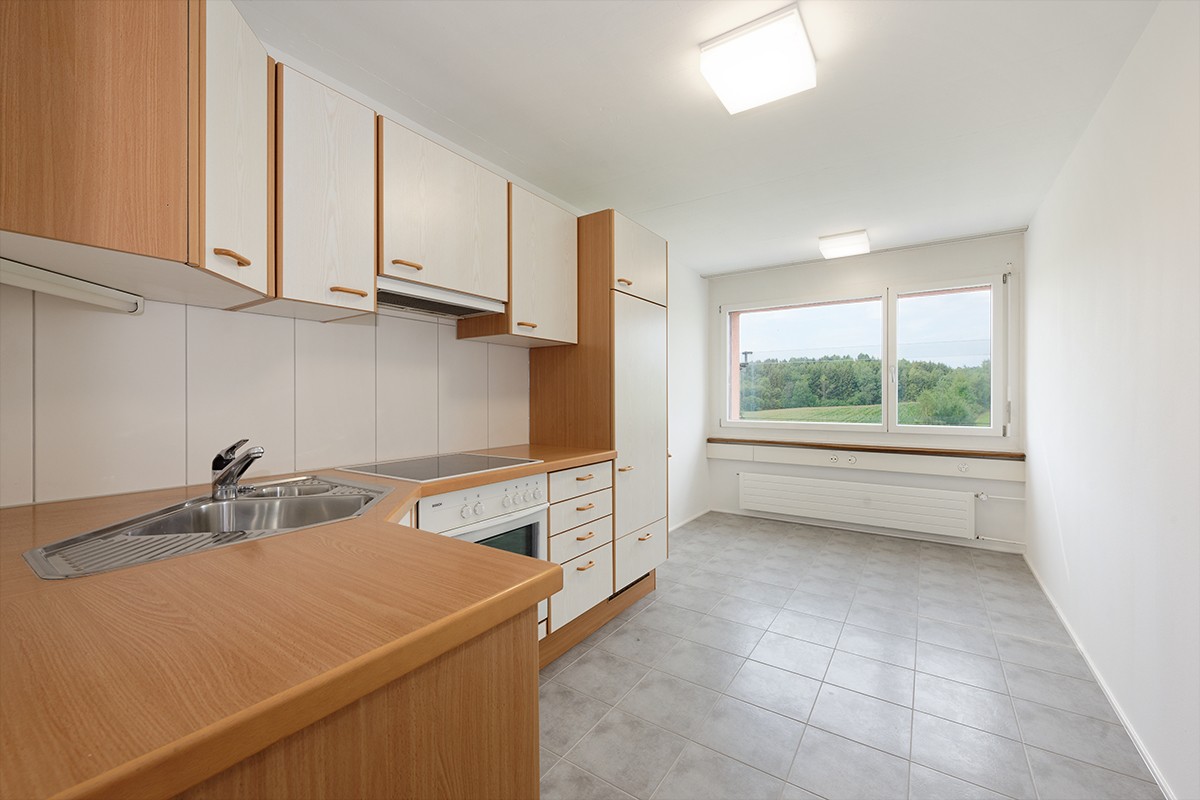 28-726m² ufficio