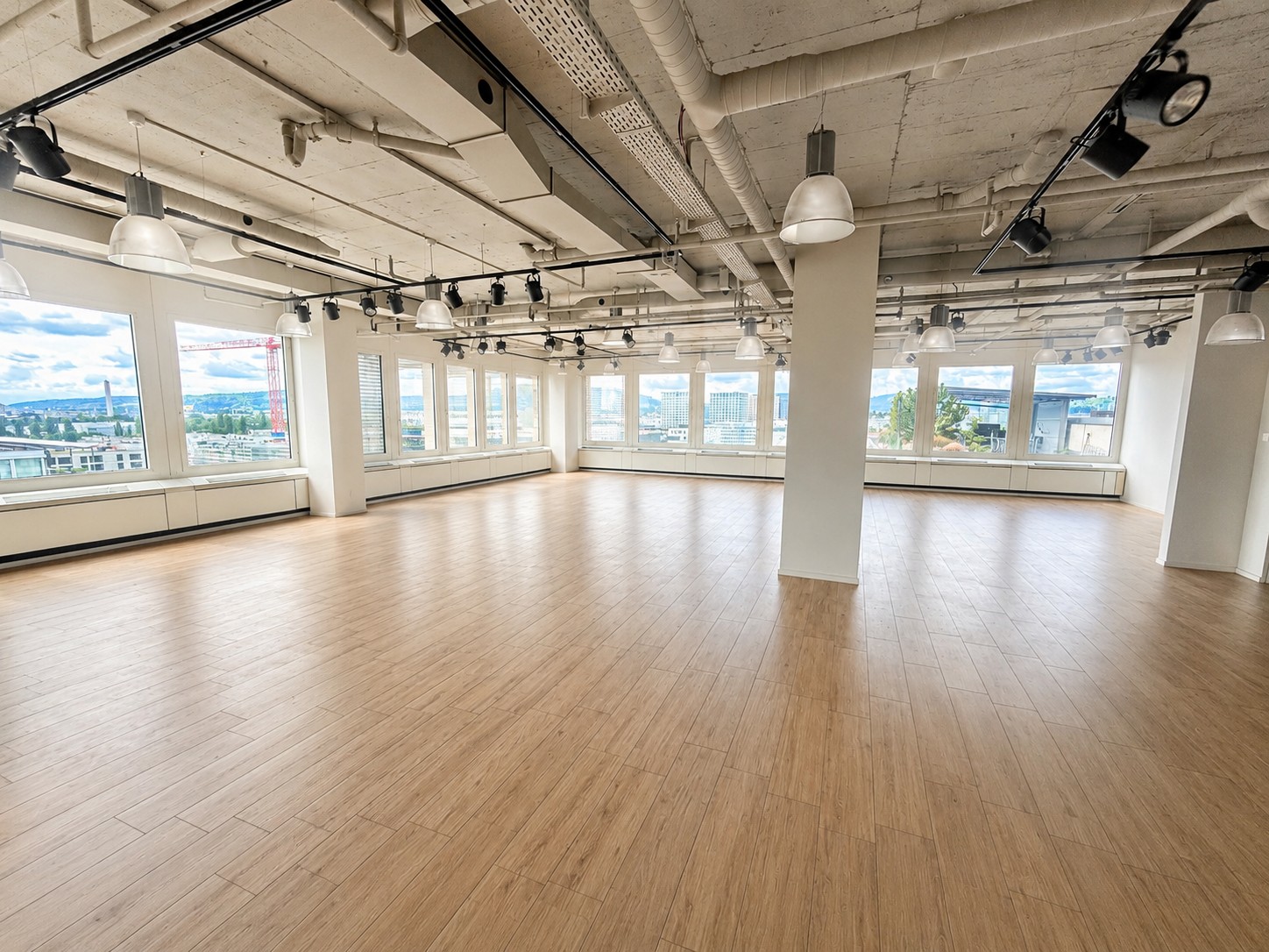 550m² commerciale