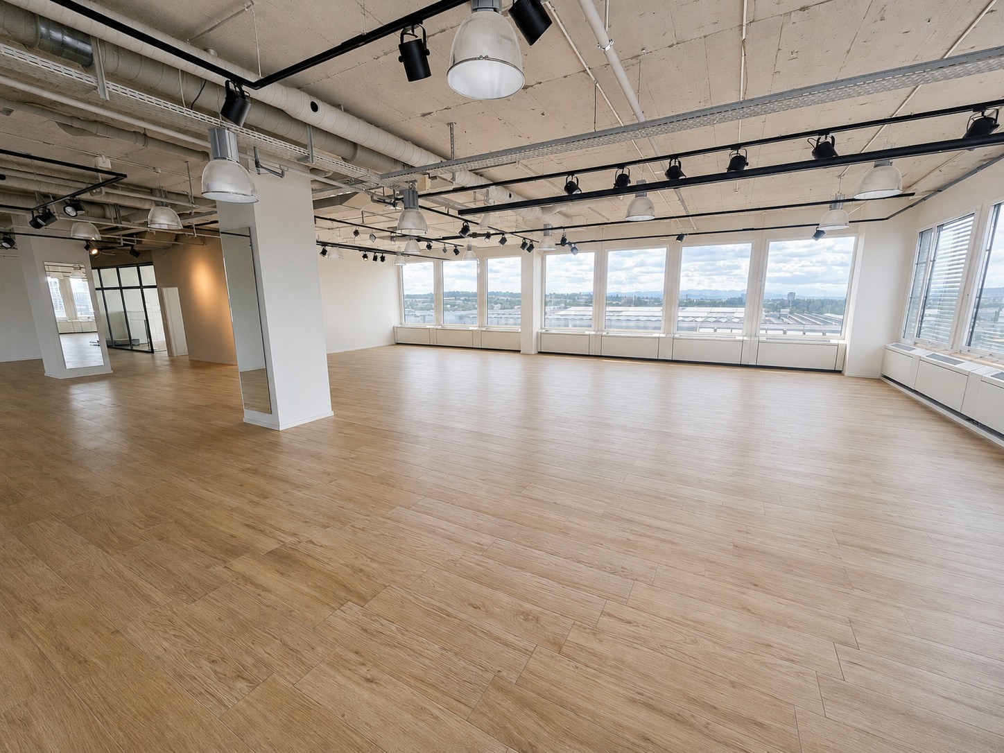 550m² commerciale