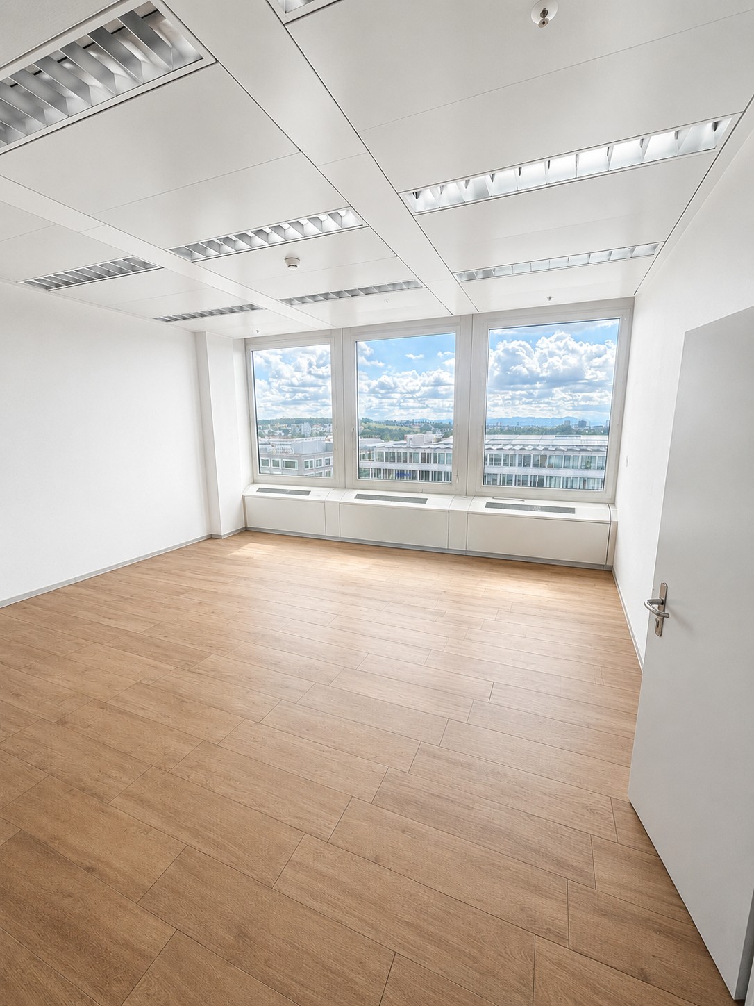 550m² commerciale
