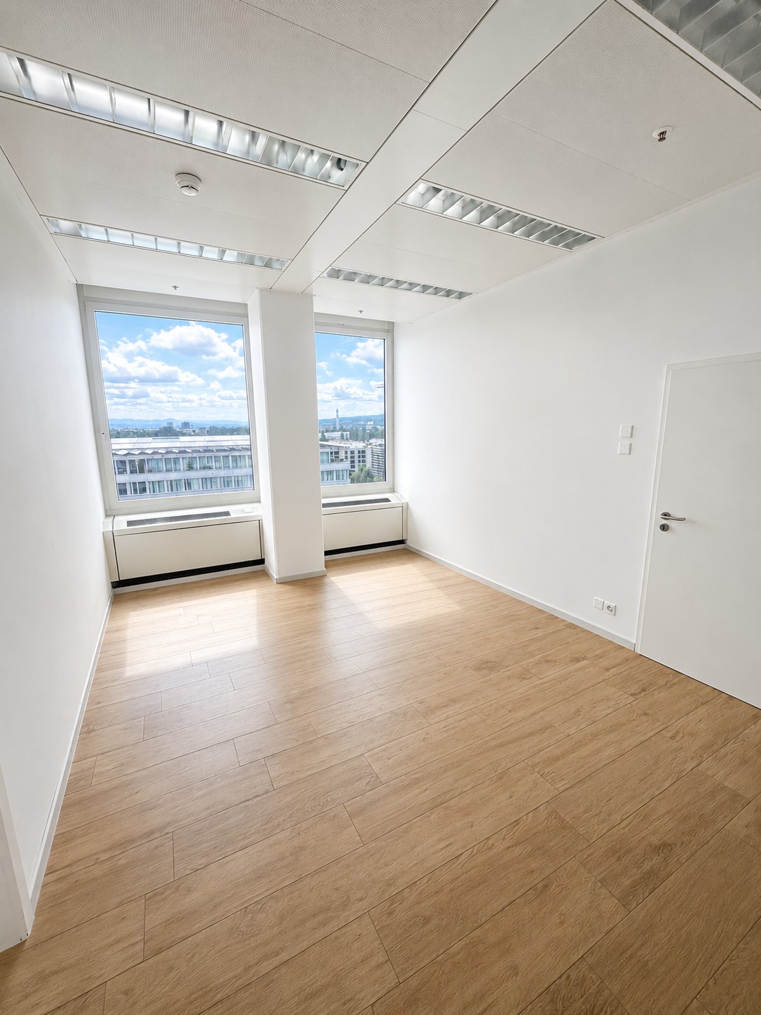 550m² commerciale