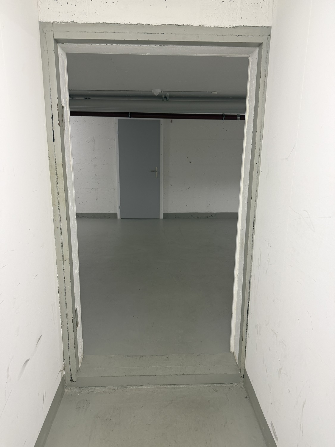 45m² commercial